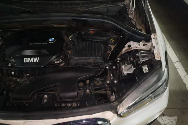 Used BMW X1 2019 sDrive20Li Leading Model Engine Bay Left