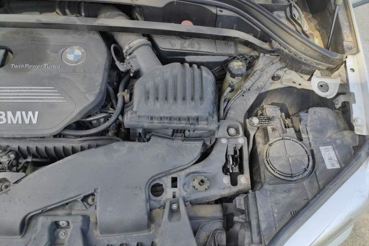 Used BMW X1 2019 sDrive18Li Fashion Model Engine Bay Left
