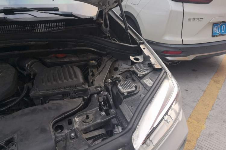 Used BMW X1 2019 sDrive20Li Leading Model Engine Bay Left