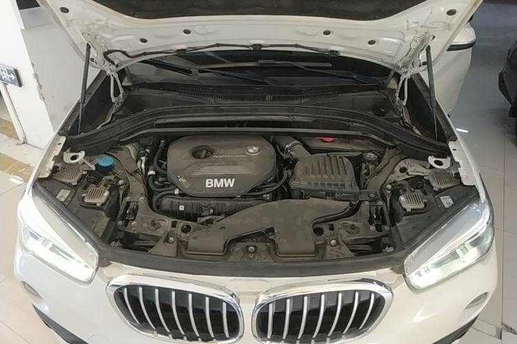 Used BMW X1 2019 sDrive20Li Leading Model Engine Bay