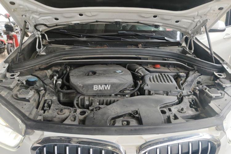 Used BMW X1 2019 sDrive18Li Premium Edition Engine Bay