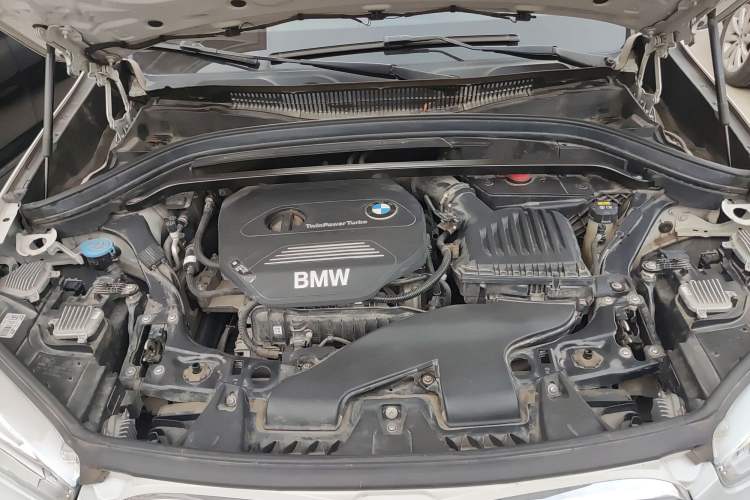 Used BMW X1 2019 sDrive18Li Premium Edition Engine Bay