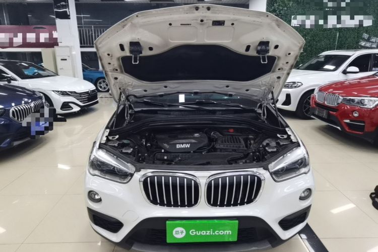 Used BMW X1 2019 sDrive20Li Leading Model Engine Bay