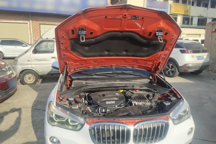 Used BMW X1 2019 sDrive18Li Premium Edition Engine Bay