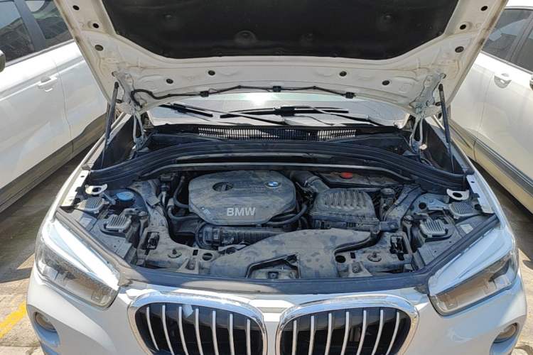 Used BMW X1 2019 sDrive18Li Premium Edition Engine Bay