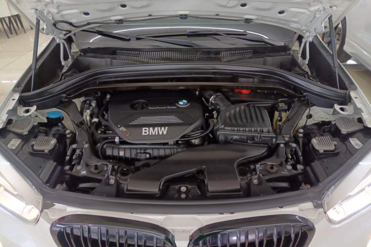 Used BMW X1 2019 sDrive20Li Leading Model Engine Bay