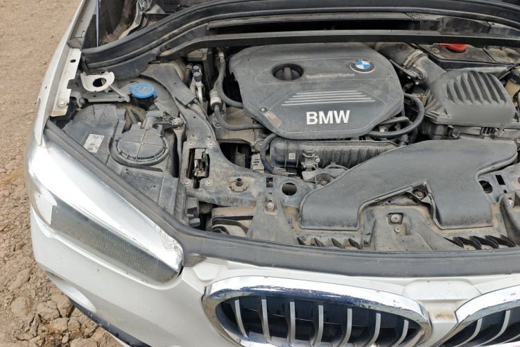 Used BMW X1 2019 sDrive18Li Fashion Model Engine Bay Right
