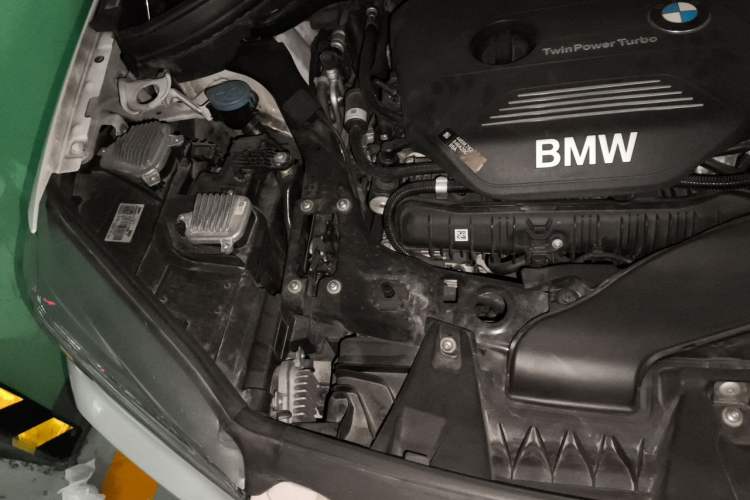 Used BMW X1 2019 sDrive20Li Leading Model Engine Bay Right