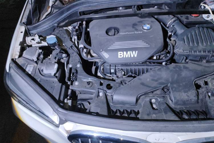Used BMW X1 2019 sDrive18Li Premium Edition Engine Bay Right