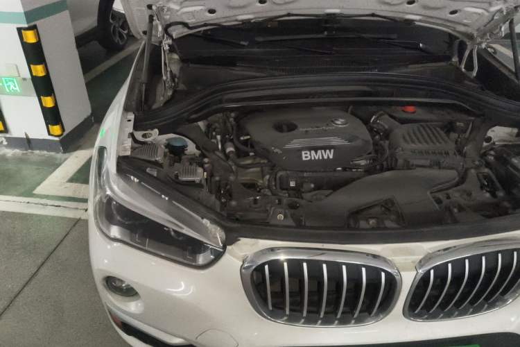 Used BMW X1 2019 sDrive18Li Premium Edition Engine Bay Right