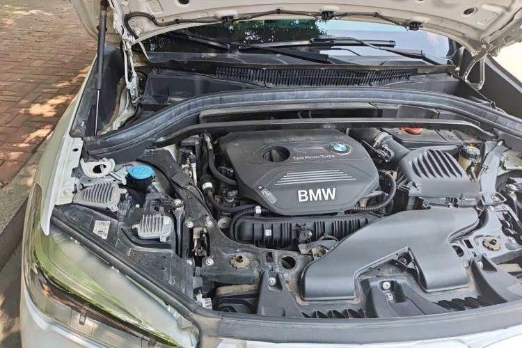 Used BMW X1 2019 sDrive20Li Leading Model Engine Bay Right