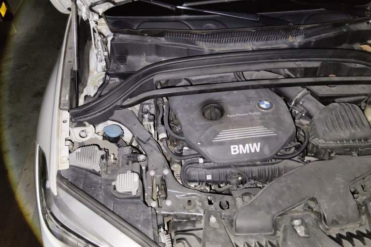 Used BMW X1 2019 sDrive20Li Leading Model Engine Bay Right