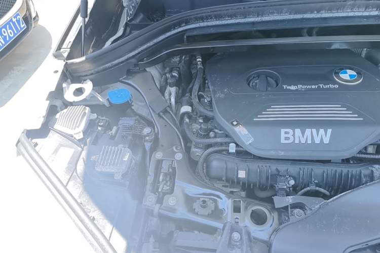 Used BMW X1 2019 sDrive20Li Leading Model Engine Bay Right