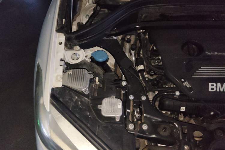 Used BMW X1 2019 xDrive20Li Luxury Model Engine Bay Right