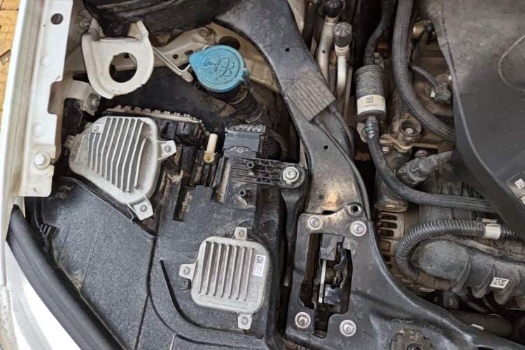 Used BMW X1 2019 sDrive20Li Leading Model Engine Bay Right