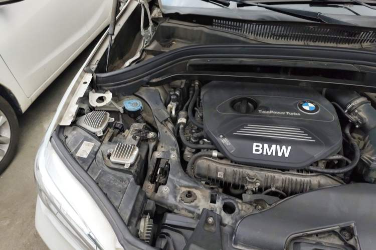 Used BMW X1 2019 sDrive20Li Leading Model Engine Bay Right