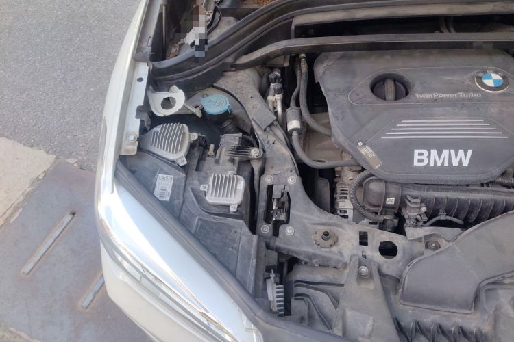 Used BMW X1 2019 sDrive18Li Premium Edition Engine Bay Right
