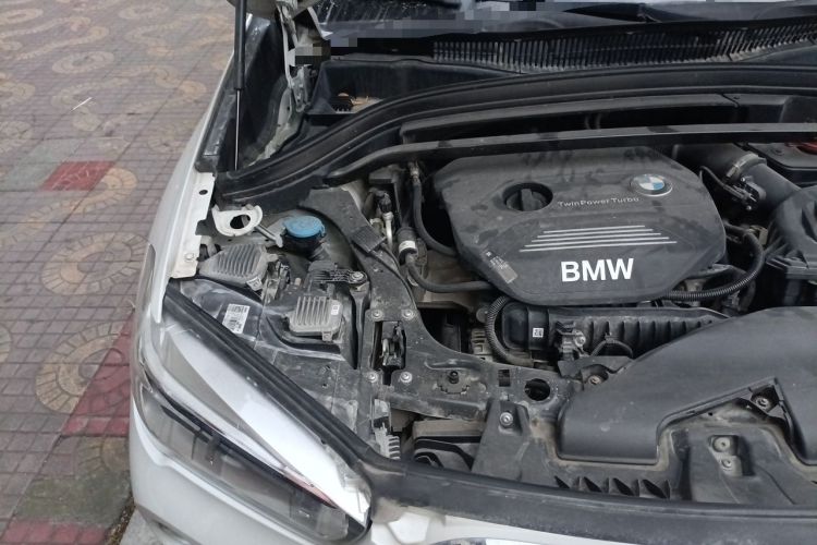 Used BMW X1 2019 sDrive18Li Premium Edition Engine Bay Right