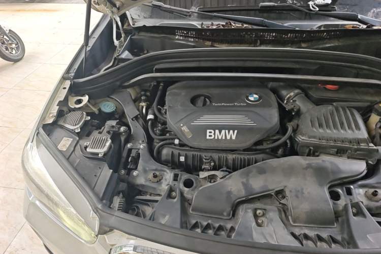 Used BMW X1 2019 sDrive20Li Leading Model Engine Bay Right