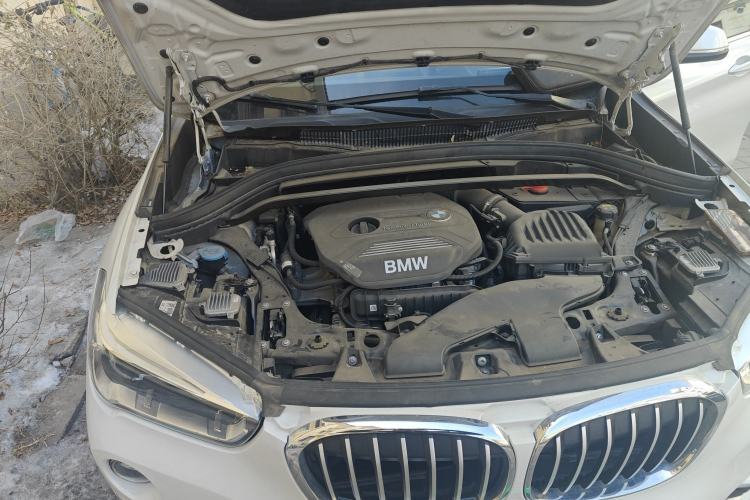 Used BMW X1 2019 sDrive18Li Premium Edition Engine Bay Right