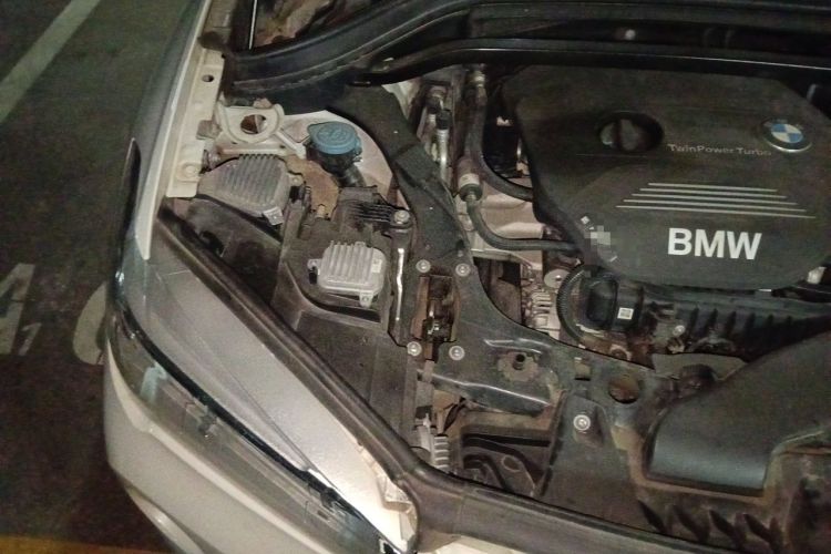 Used BMW X1 2019 sDrive18Li Premium Edition Engine Bay Right