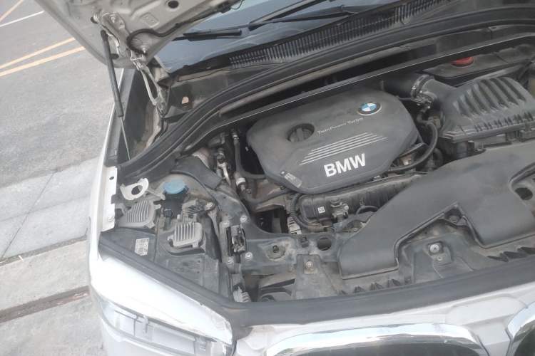 Used BMW X1 2019 sDrive18Li Premium Edition Engine Bay Right