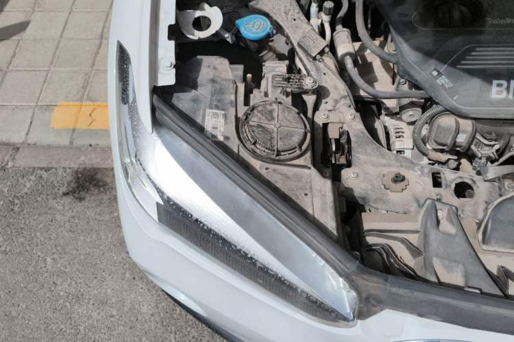 Used BMW X1 2019 sDrive18Li Fashion Model Engine Bay Right