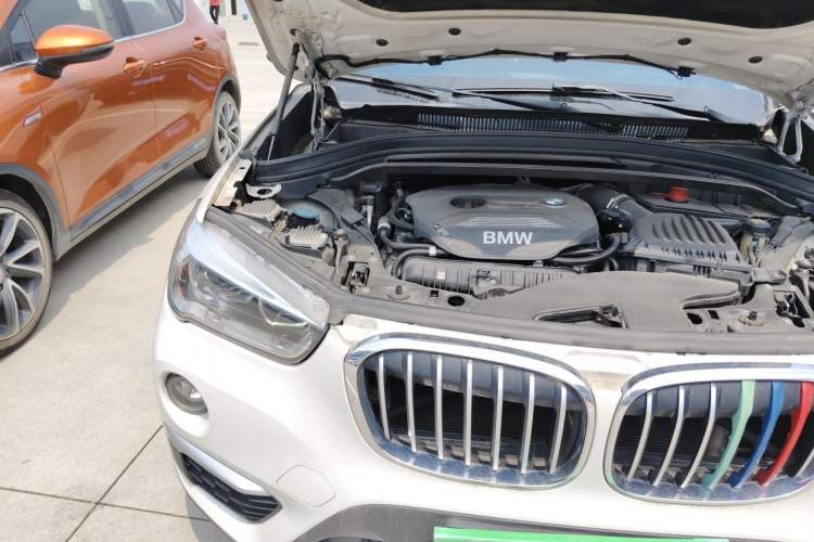 Used BMW X1 2019 xDrive20Li Luxury Model Engine Bay Right