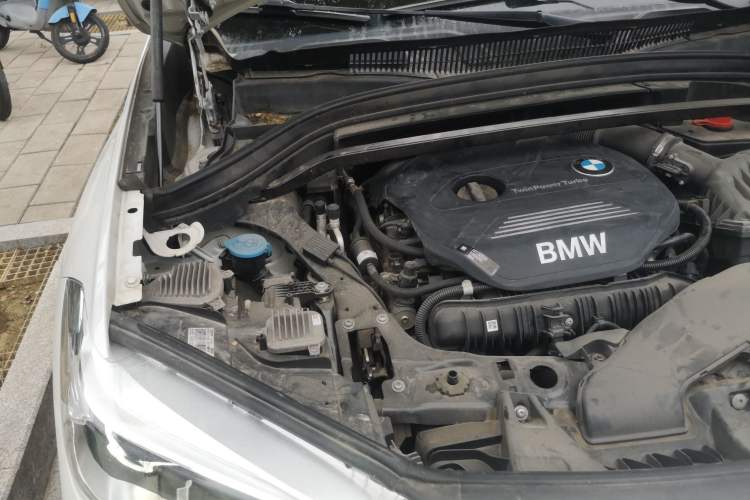 Used BMW X1 2019 sDrive20Li Leading Model Engine Bay Right