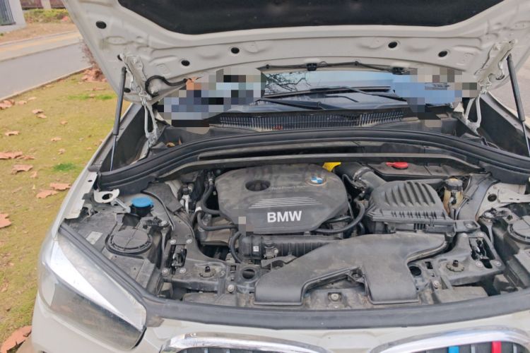 Used BMW X1 2019 sDrive18Li Fashion Model Engine Bay Right