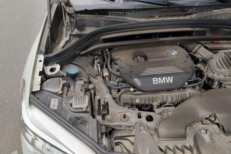 Used BMW X1 2019 sDrive20Li Leading Model Engine Bay Right