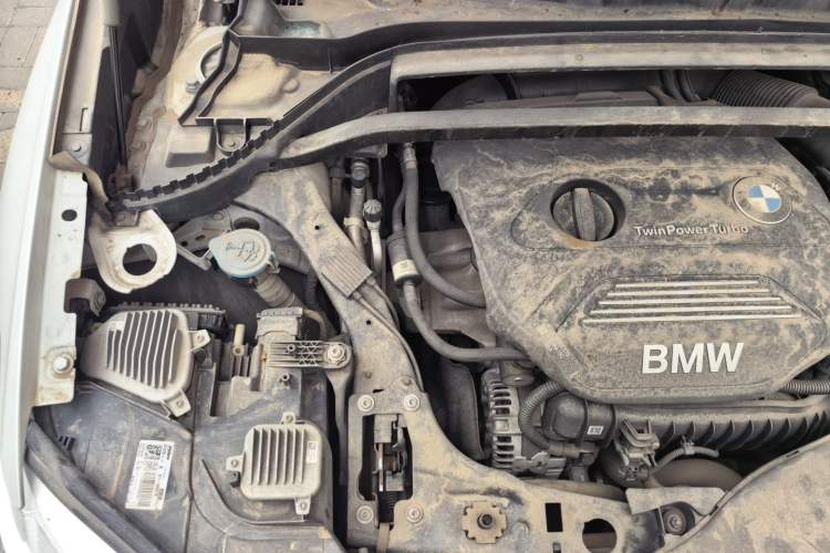 Used BMW X1 2019 sDrive18Li Premium Edition Engine Bay Right