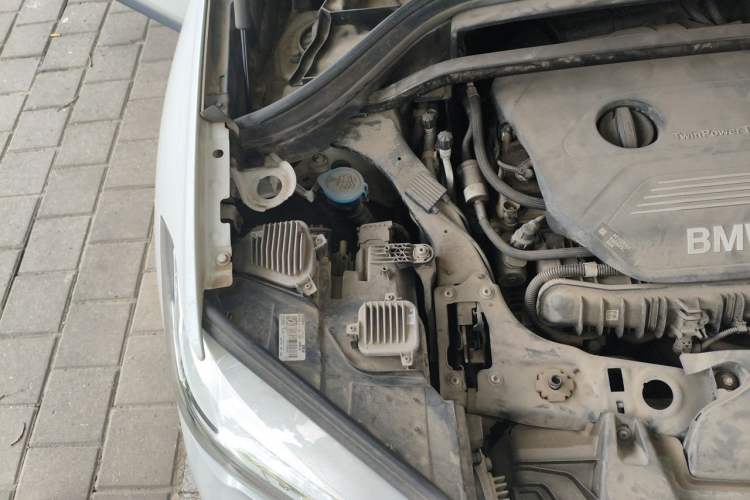 Used BMW X1 2019 xDrive20Li Luxury Model Engine Bay Right