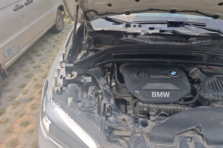 Used BMW X1 2019 sDrive18Li Fashion Model Engine Bay Right