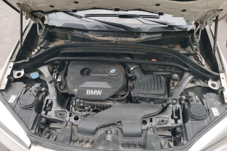 Used BMW X1 2019 sDrive18Li Fashion Model Engine Bay