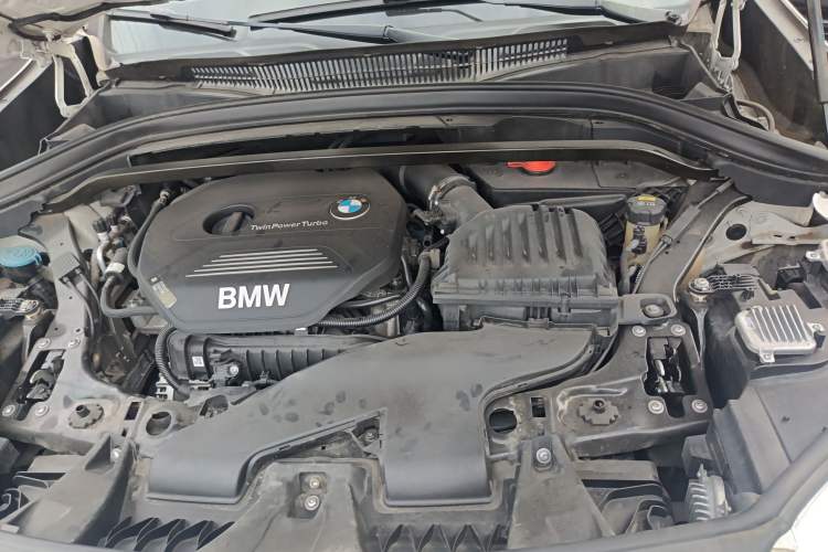 Used BMW X1 2019 sDrive18Li Premium Edition Engine Bay