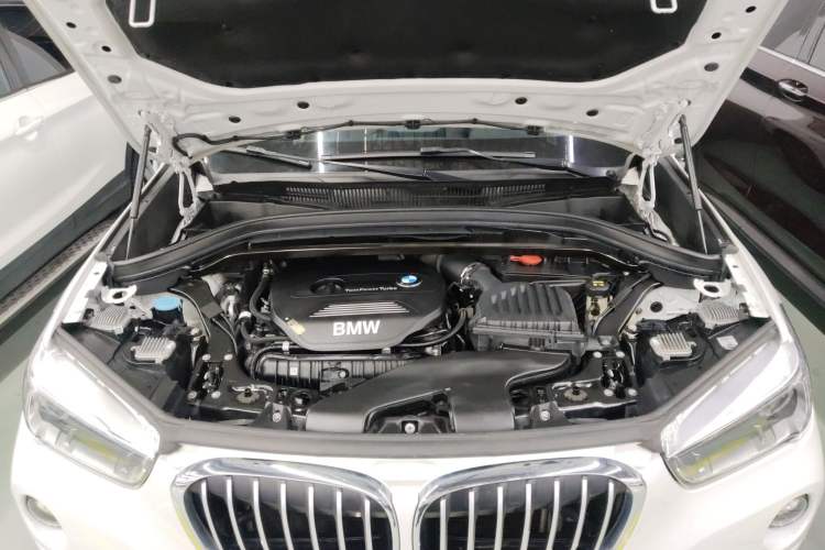 Used BMW X1 2019 xDrive20Li Luxury Model Engine Bay