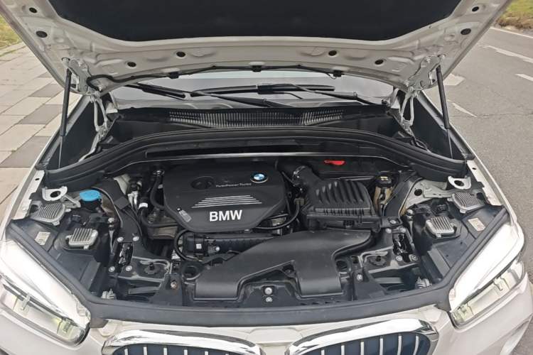 Used BMW X1 2019 sDrive18Li Premium Edition Engine Bay