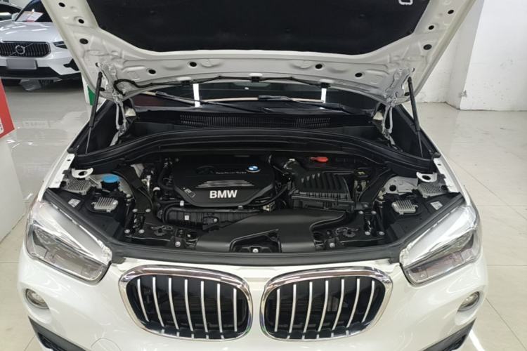 Used BMW X1 2019 sDrive20Li Leading Model Engine Bay