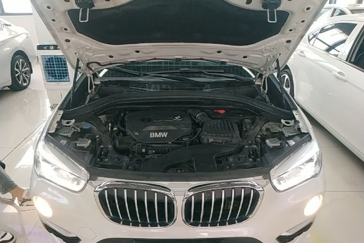 Used BMW X1 2019 sDrive18Li Premium Edition Engine Bay