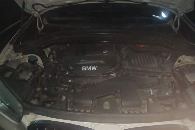 Used BMW X1 2019 sDrive20Li Leading Model Engine Bay