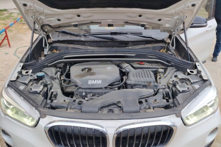 Used BMW X1 2019 sDrive18Li Premium Edition Engine Bay