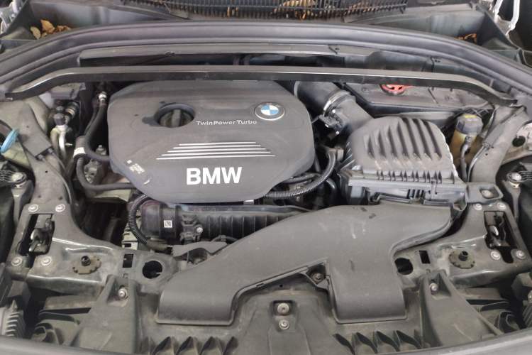 Used BMW X1 2019 sDrive18Li Premium Edition Engine Bay