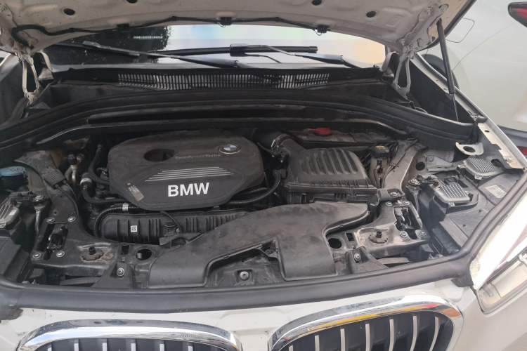Used BMW X1 2019 sDrive20Li Leading Model Engine Bay