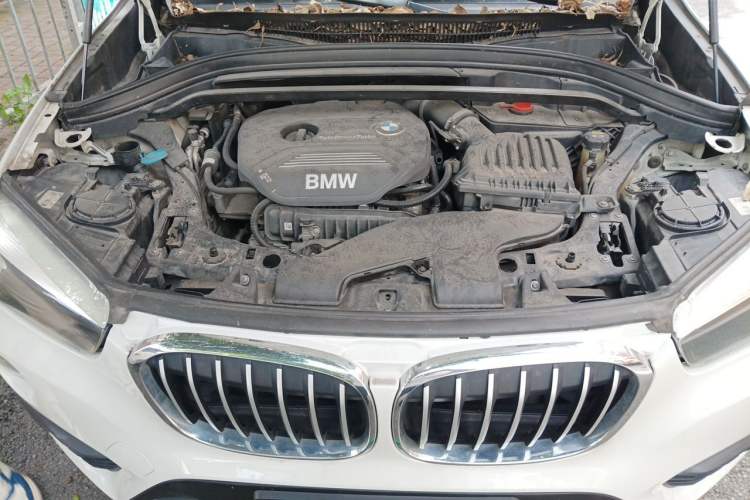 Used BMW X1 2019 sDrive18Li Fashion Model Engine Bay