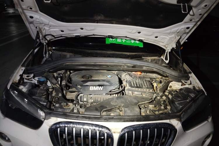 Used BMW X1 2019 sDrive18Li Fashion Model Engine Bay