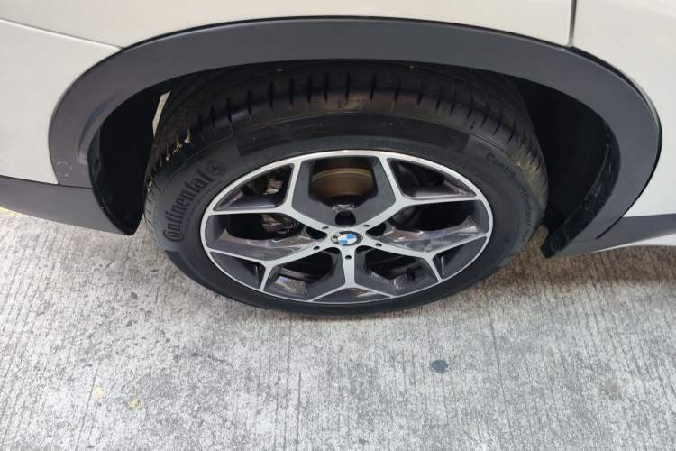 Used BMW X1 2019 sDrive18Li Premium Edition Exterior 2