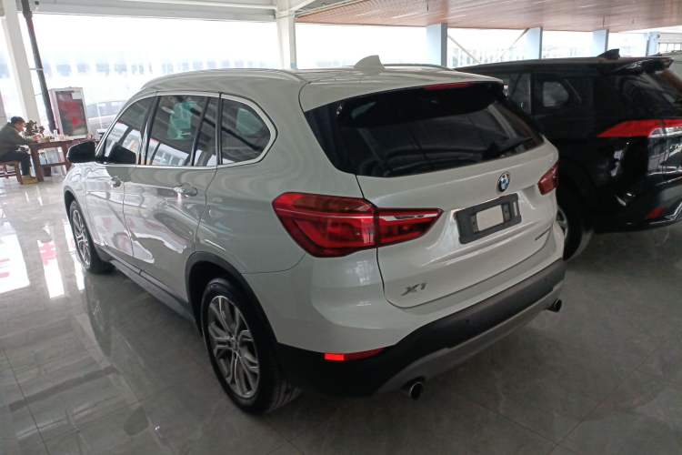 Used BMW X1 2019 sDrive20Li Leading Model Exterior 2