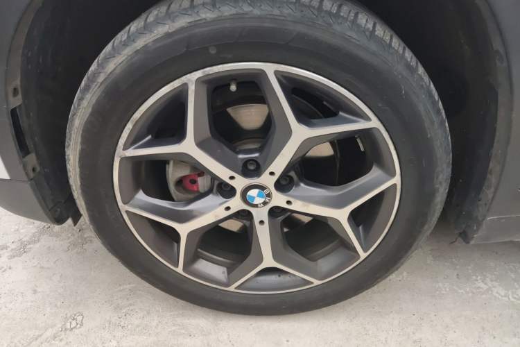 Used BMW X1 2019 sDrive18Li Premium Edition Exterior 2