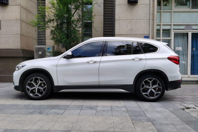 Used BMW X1 2019 sDrive18Li Premium Edition Exterior 3